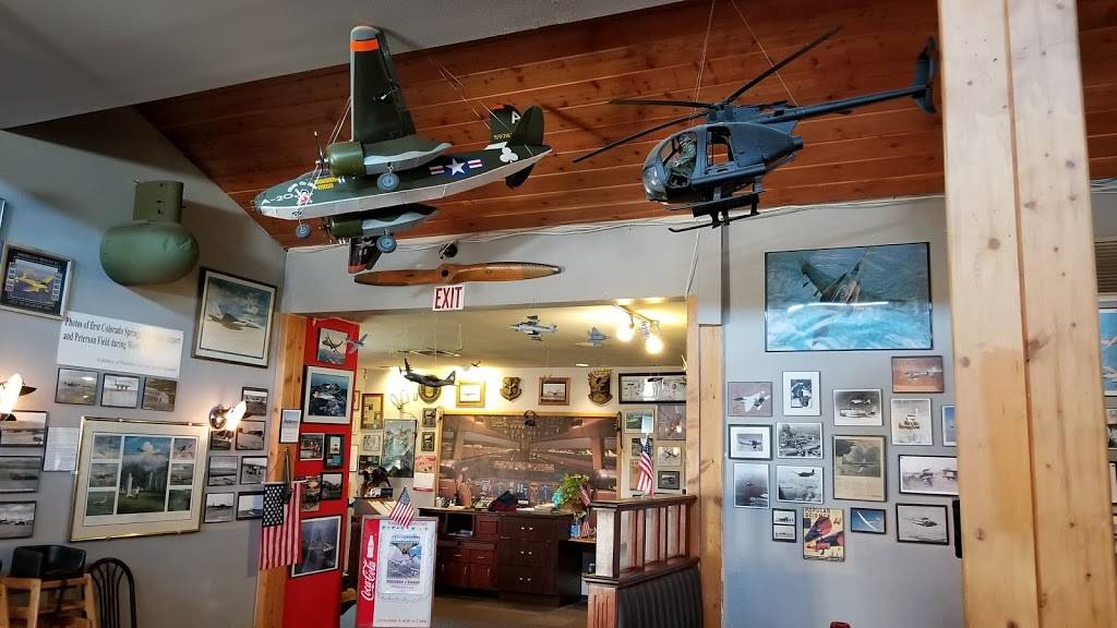 The Airplane Restaurant | restaurant | 1665 Newport Rd, Colorado Springs, CO 80916, USA | 7195707656 OR +1 719-570-7656