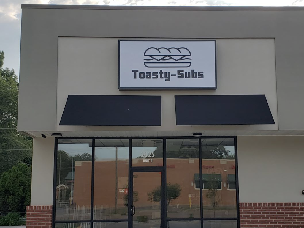 Toasty-subs | restaurant | 2025 S MacArthur Blvd, Springfield, IL 62704, USA | 2176795664 OR +1 217-679-5664