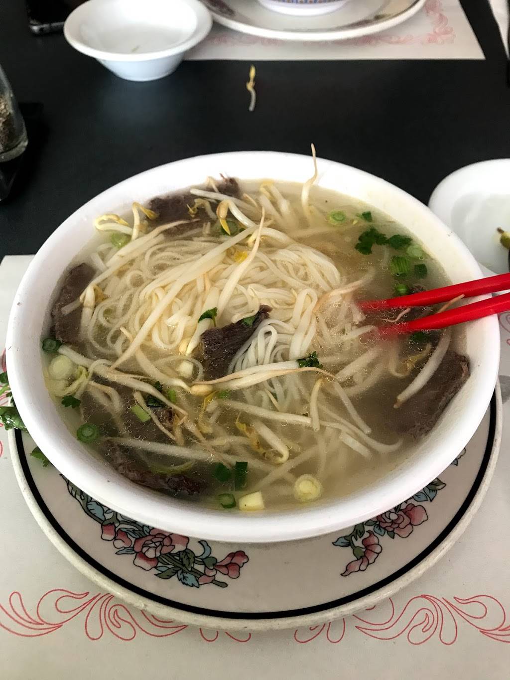 Nouilles Express Halal | restaurant | 325 Boul Henri-Bourassa E, Montréal, QC H3L 1C2, Canada | 5143350054 OR +1 514-335-0054