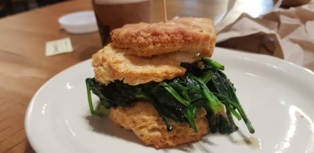 Maple Street Biscuit Company | restaurant | 1739 Maybank Hwy, Charleston, SC 29412, USA | 8432033889 OR +1 843-203-3889