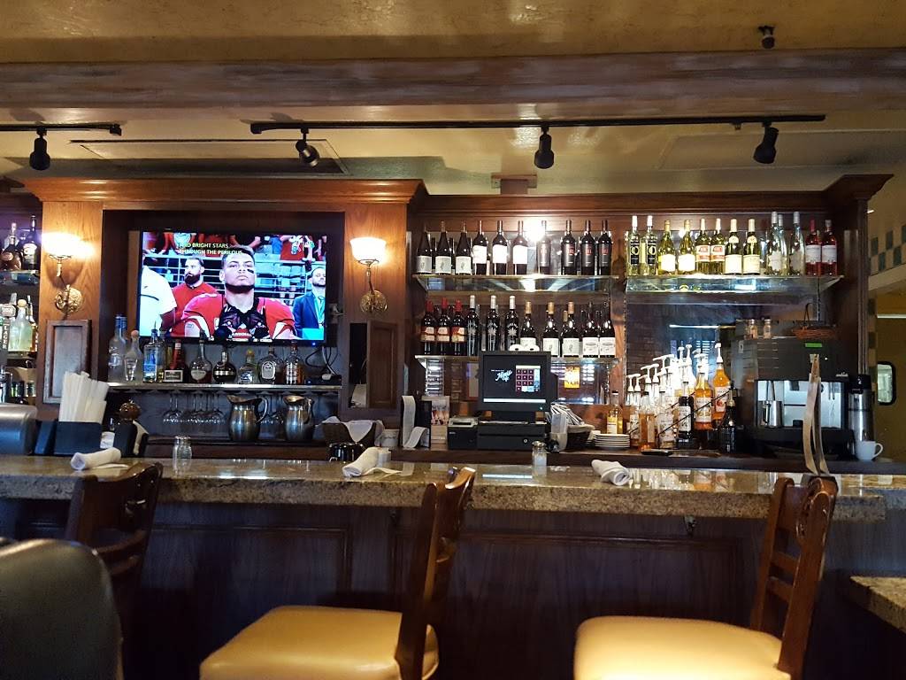 Mimis Cafe | restaurant | 5180 Mission Center Rd, San Diego, CA 92108, USA | 6194910284 OR +1 619-491-0284