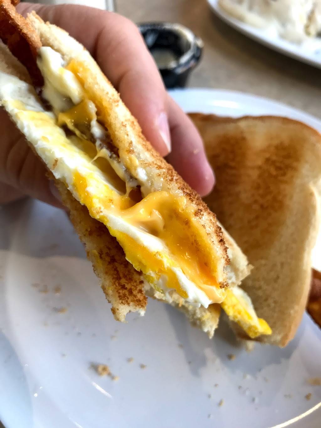 Anns Restaurant | restaurant | 2314, 77 W Monroe St, Franklin, IN 46131, USA | 3177365421 OR +1 317-736-5421