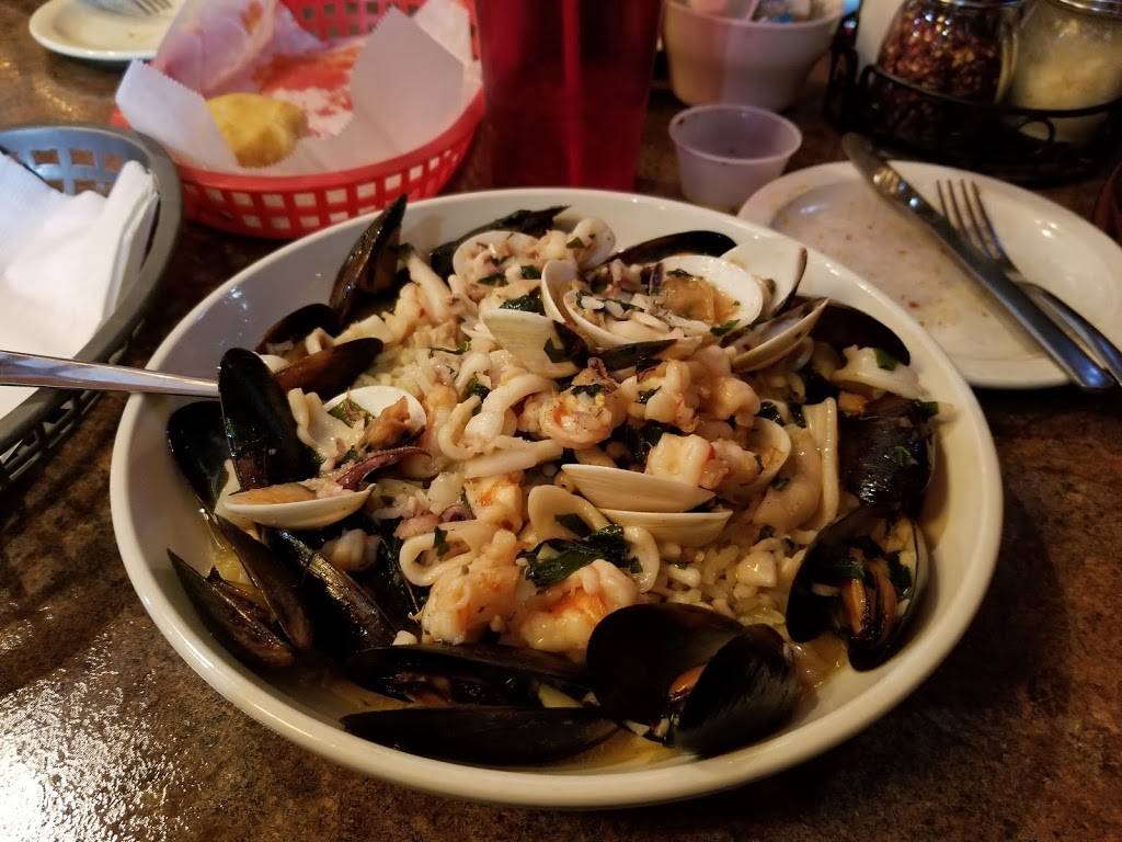 Salvatores Italian Grill | restaurant | 4831 Mahoning Ave, Youngstown, OH 44515, USA | 3307992285 OR +1 330-799-2285