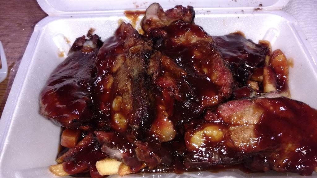 Qs Tips & Wings Bar B Que | restaurant | 2517 W 79th St, Chicago, IL 60652, USA | 7739126498 OR +1 773-912-6498