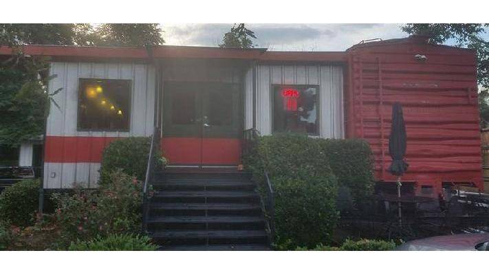 Big Kevs BBQ | night club | 270 W Washington St, Madison, GA 30650, USA | 7064383155 OR +1 706-438-3155