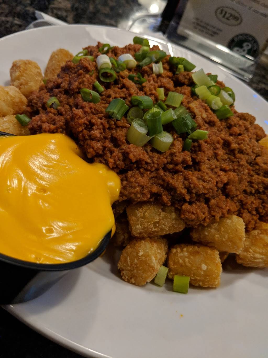 MacGregors Grill and Tap Room | restaurant | 300 Center Pl Dr, Rochester, NY 14615, USA | 5854419233 OR +1 585-441-9233