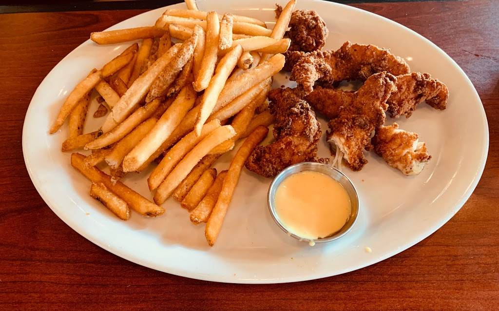 Ruby Tuesday | restaurant | 1218 W Pearce Blvd, Wentzville, MO 63385, USA | 6363273339 OR +1 636-327-3339