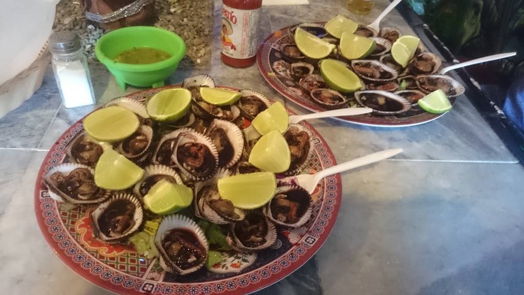 Mariscos La Doña | restaurant | 2201 San Pedro St, Los Angeles, CA 90011, USA | 3236367086 OR +1 323-636-7086