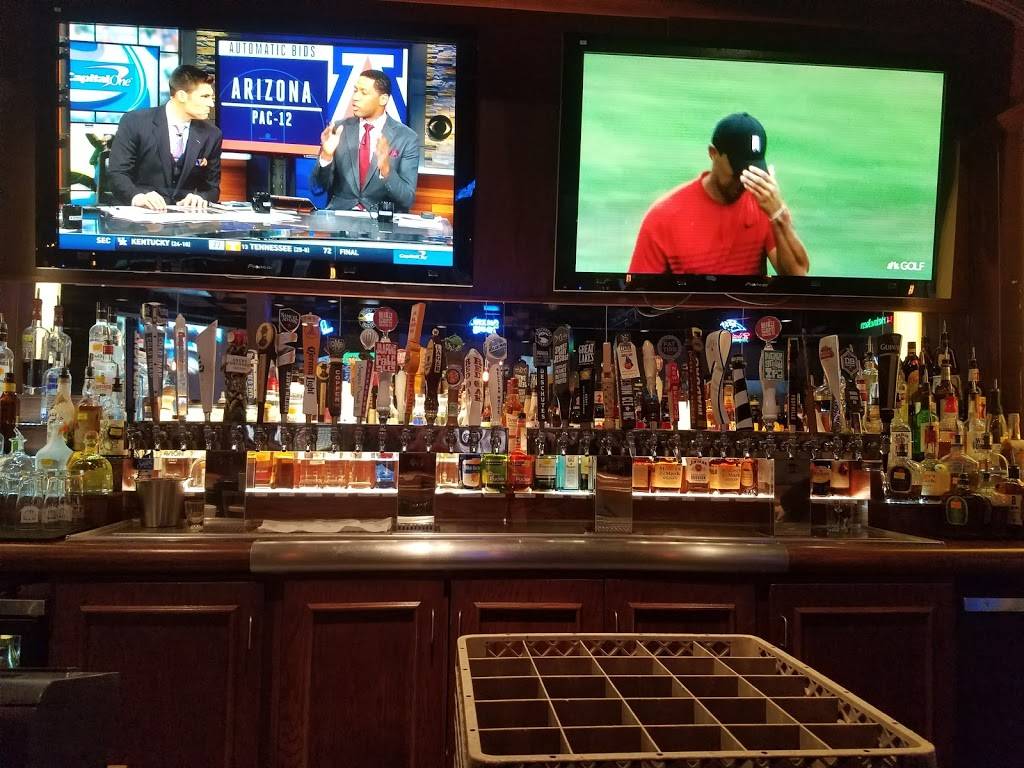 Hickory Tavern | restaurant | 12210 Copper Way Ste 212, Charlotte, NC 28277, USA | 7042959009 OR +1 704-295-9009