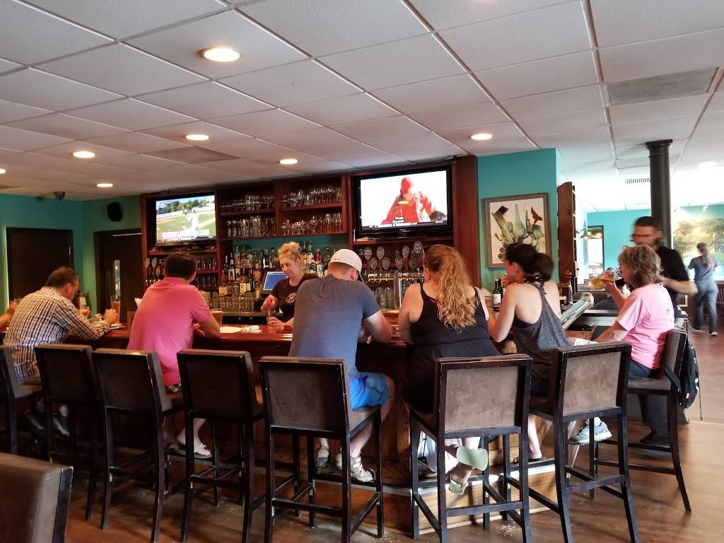 Coleman Public House | restaurant | 427 W Coleman Blvd, Mt Pleasant, SC 29464, USA | 8434168833 OR +1 843-416-8833