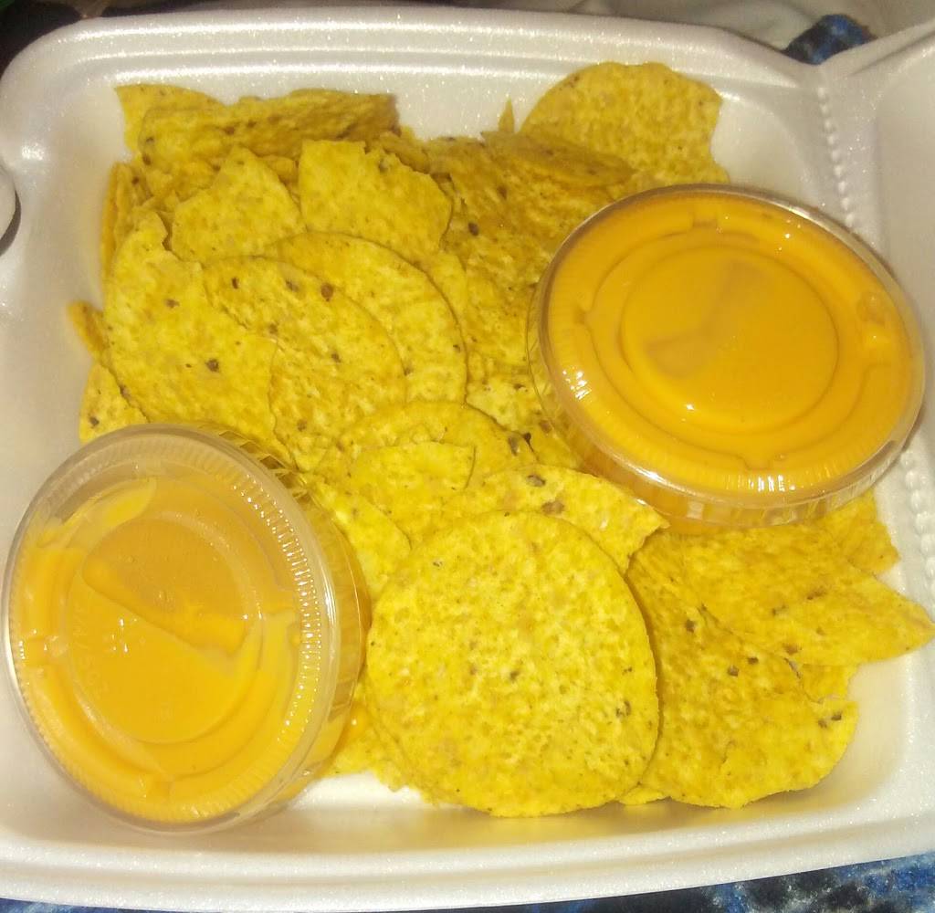 Carbones Pizzeria | restaurant | 1126 E Lovejoy St, Buffalo, NY 14206, USA | 7168975098 OR +1 716-897-5098