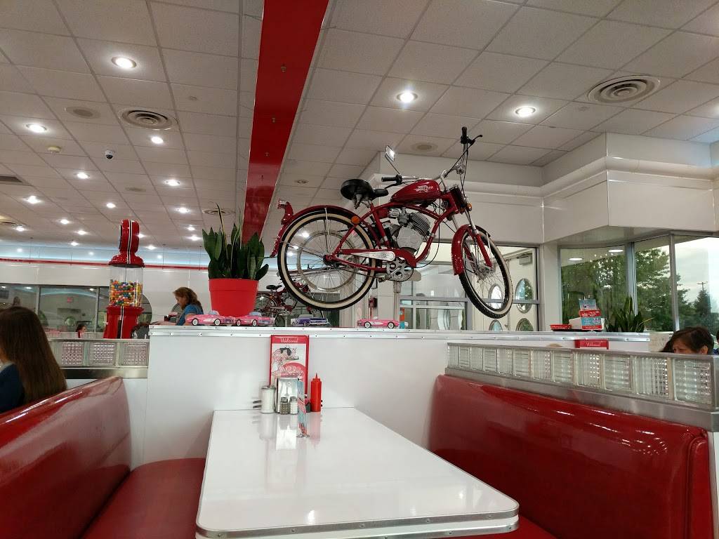 Rubys Diner | restaurant | 919 Baltimore Pike, Glen Mills, PA 19342, USA | 6103581983 OR +1 610-358-1983