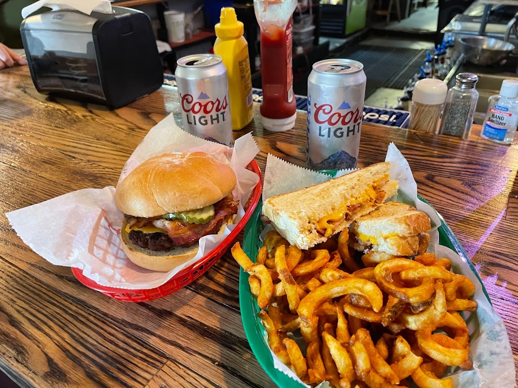 BAR-tell Bar and Grill | restaurant | 2040 S Main St, Hazel Green, WI 53811, USA | 6088542223 OR +1 608-854-2223