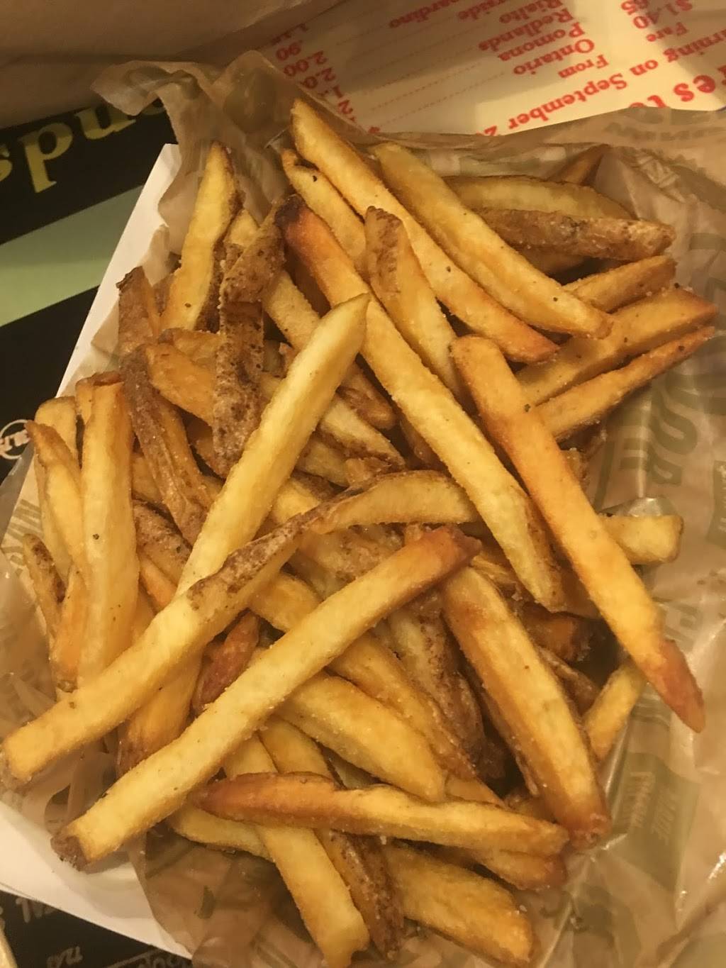 Wingstop | meal delivery | 3308 El Camino Ave Ste 100, Sacramento, CA 95821, USA | 9164829464 OR +1 916-482-9464