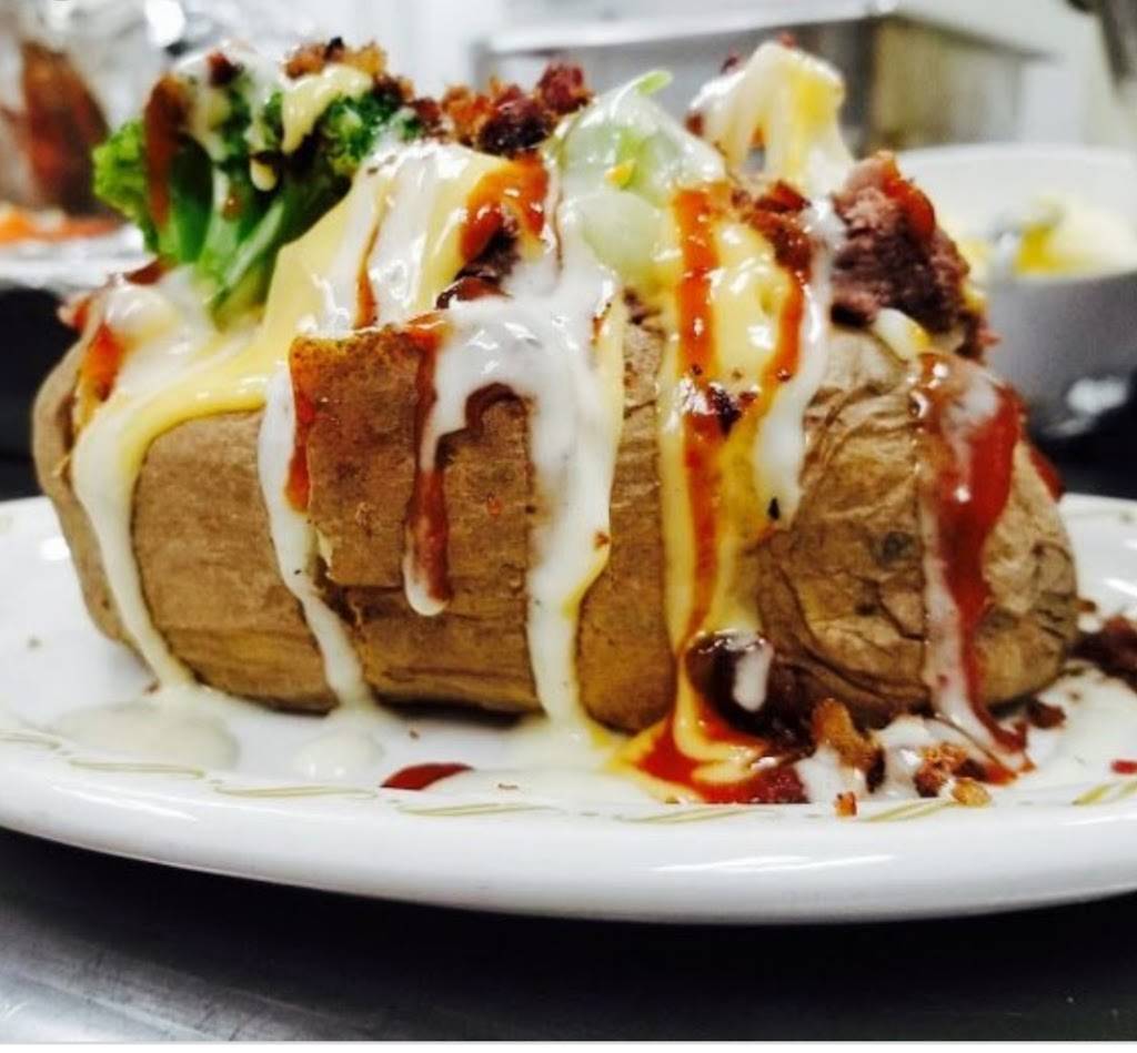 Snap Burger & Fries | restaurant | 1245 Lee Rd, Rochester, NY 14606, USA | 5855330033 OR +1 585-533-0033