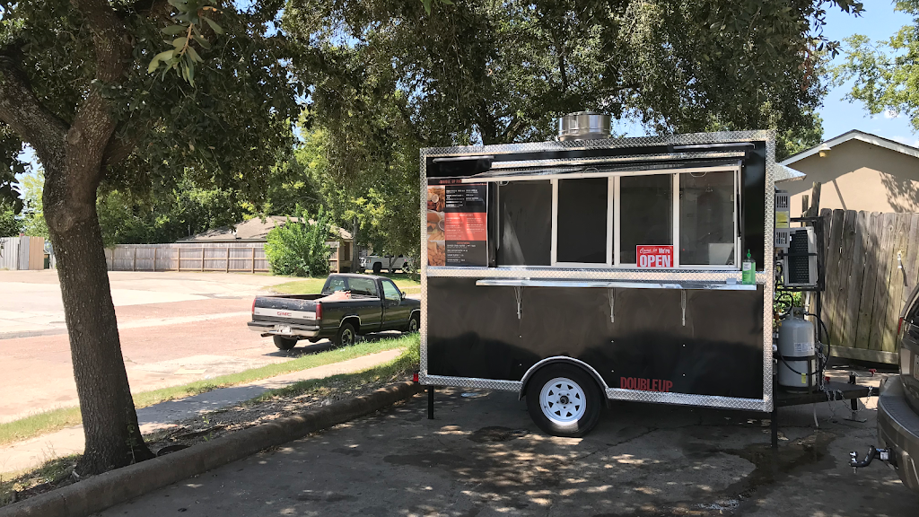 DoubleUpFoodTruck | restaurant | 1205 Almeda Genoa Rd, Houston, TX 77047, USA | 3462698901 OR +1 346-269-8901