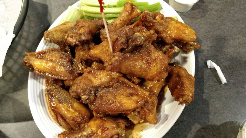 Wings & Ale | restaurant | Suite C, 125 Outlet Pointe Blvd, Columbia, SC 29210, USA | 8037501700 OR +1 803-750-1700