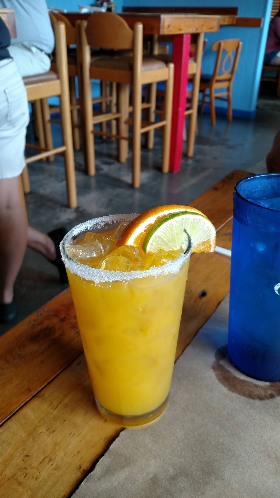 Salty Papas Shrimp House | restaurant | 15271 McGregor Blvd #1, Fort Myers, FL 33908, USA | 2394827272 OR +1 239-482-7272