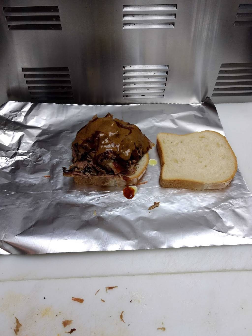 RibsNBread | meal takeaway | 4707 Centre Ave, Pittsburgh, PA 15213, USA | 4127607446 OR +1 412-760-7446