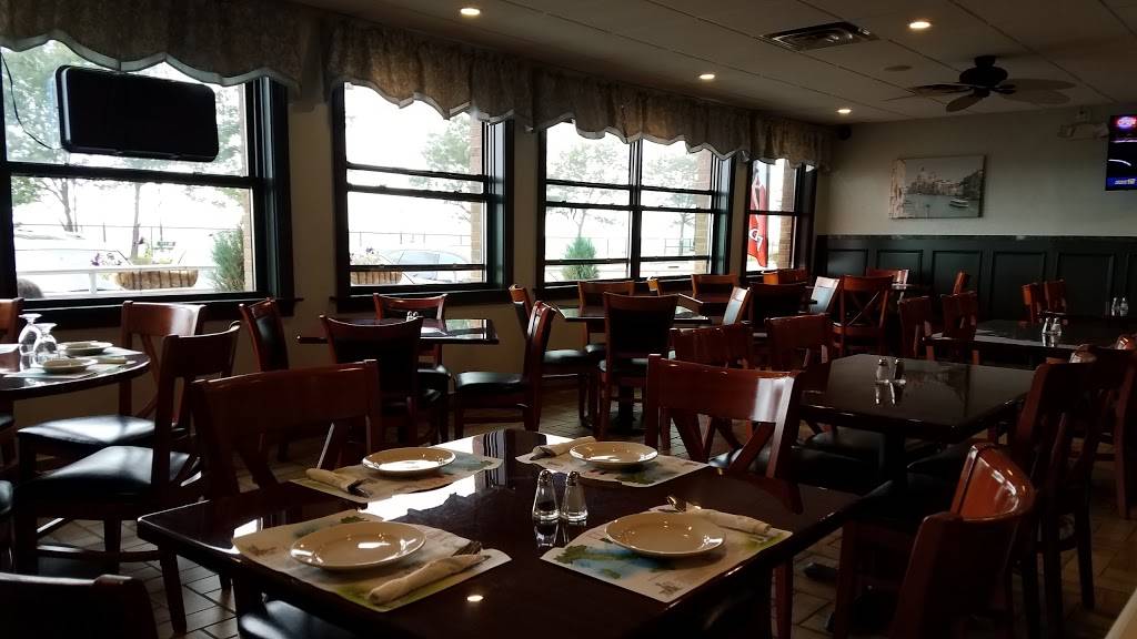 Ralphs Pizza | restaurant | 16 Bayville Ave # 16, Bayville, NY 11709, USA | 5166282260 OR +1 516-628-2260