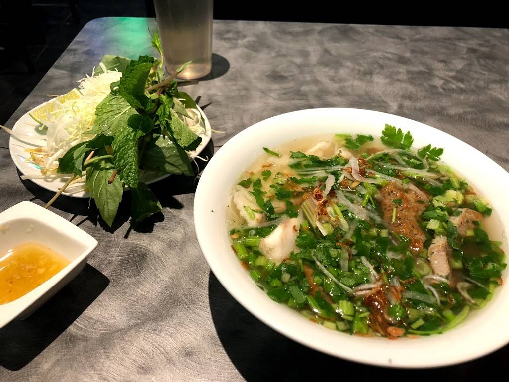 Mother’s Vietnamese Kitchen | restaurant | 145 Barton St E, Hamilton, ON L8L 8A8, Canada | 9057771100 OR +1 905-777-1100