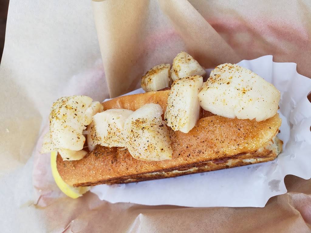 Lobster West Coronado | restaurant | 1033 B Ave #102, Coronado, CA 92118, USA | 6196750002 OR +1 619-675-0002