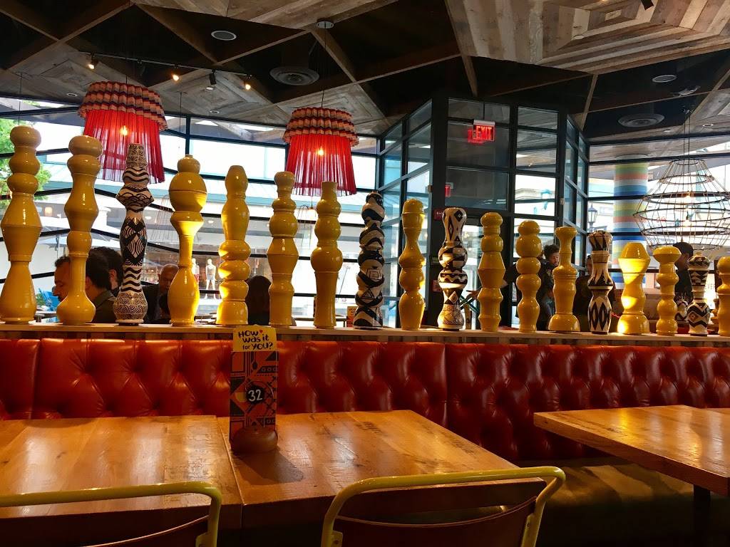 Nandos Peri-Peri | restaurant | 4999 Old Orchard Shopping Center, Skokie, IL 60077, USA | 8479726833 OR +1 847-972-6833