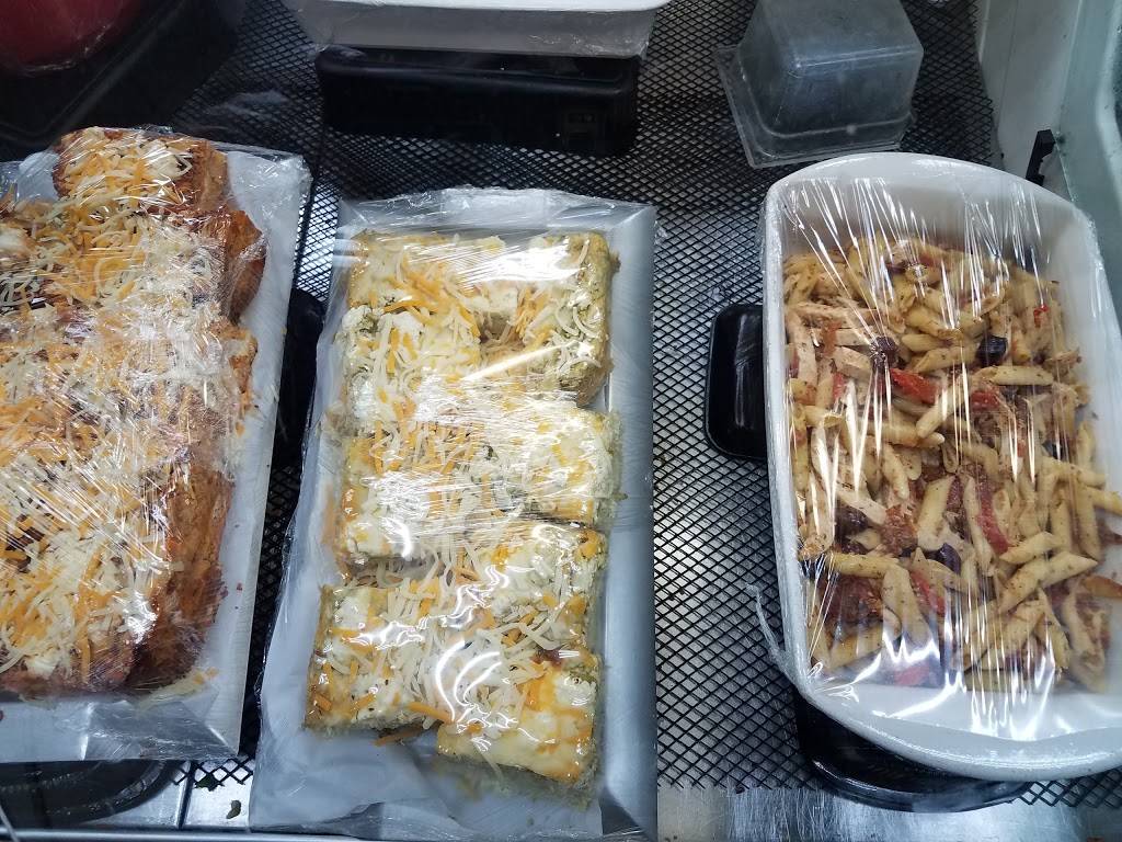 Cantwells Market & Deli | restaurant | 1533 State St, Santa Barbara, CA 93101, USA | 8059663902 OR +1 805-966-3902