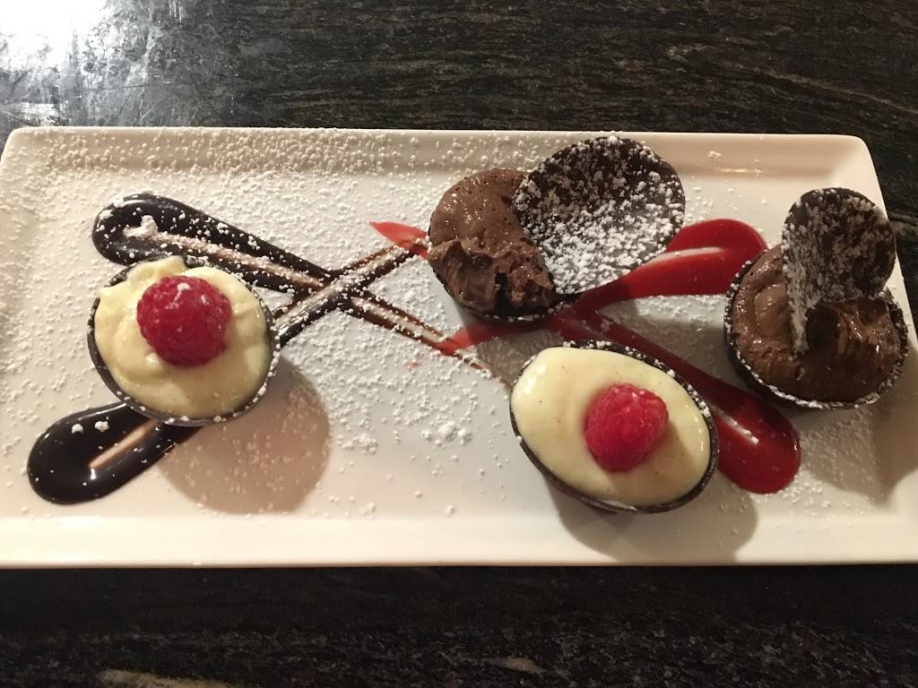 Rivis | restaurant | 150 N 3rd Ave, Oakdale, CA 95361, USA | 2093222347 OR +1 209-322-2347