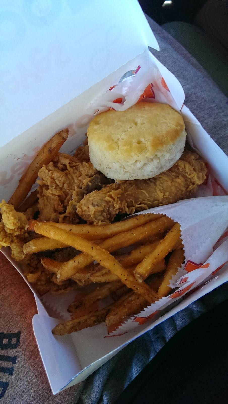 Popeyes Louisiana Kitchen | restaurant | 725 11th Ct W, Birmingham, AL 35204, USA | 2052525761 OR +1 205-252-5761