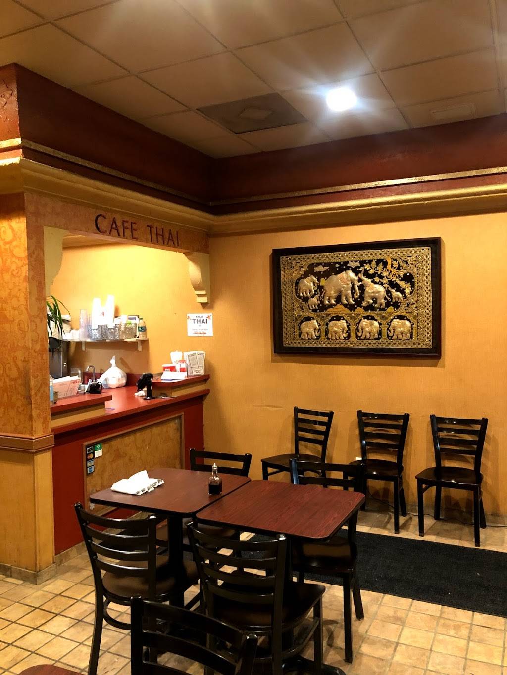 Cafe Thai | restaurant | 28647 Northwestern Hwy, Southfield, MI 48034, USA | 2483551440 OR +1 248-355-1440