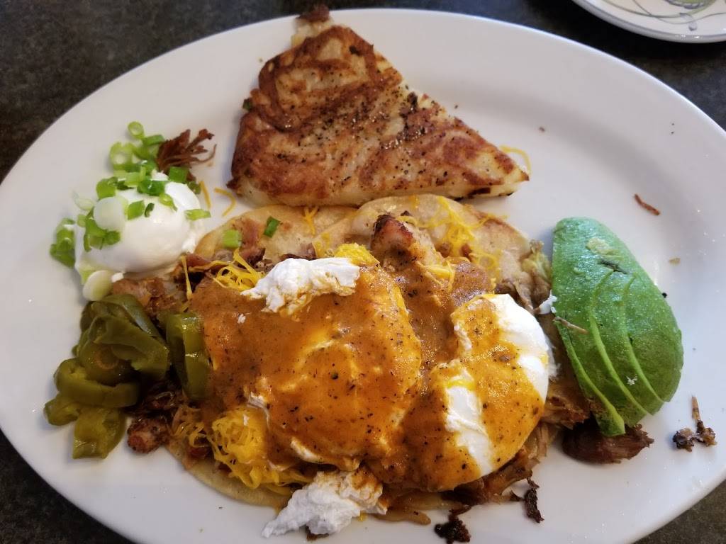 CRaVE Restaurant | restaurant | 12901 McGregor Blvd, Fort Myers, FL 33919, USA | 2394664663 OR +1 239-466-4663