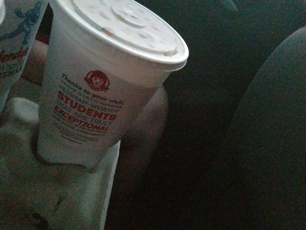 Wendys | restaurant | 12832 US-61 N, Robinsonville, MS 38664, USA | 6623637663 OR +1 662-363-7663