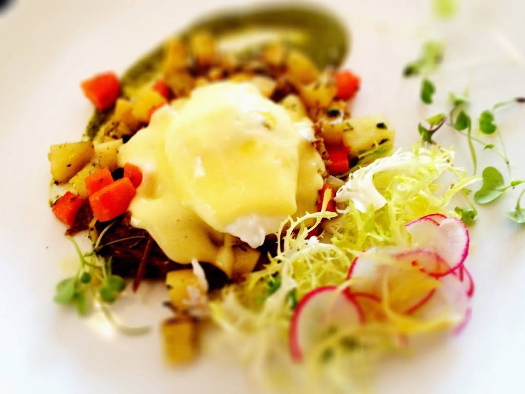 The Harriet Brasserie | restaurant | 2724 W 43rd St, Minneapolis, MN 55410, USA | 6123542197 OR +1 612-354-2197