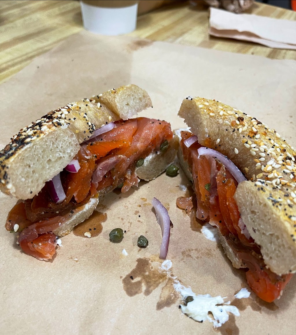 Gussys Bagels & Deli | restaurant | 3606 Fifth Ave, Pittsburgh, PA 15213, USA | 4122242114 OR +1 412-224-2114