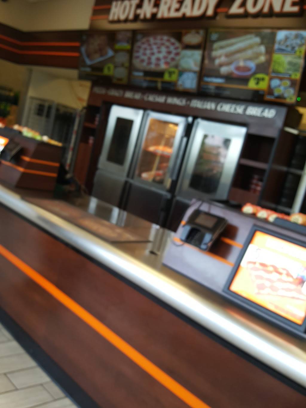 Little Caesars Pizza | meal takeaway | 780 W El Monte Way, Dinuba, CA 93618, USA | 5595915300 OR +1 559-591-5300