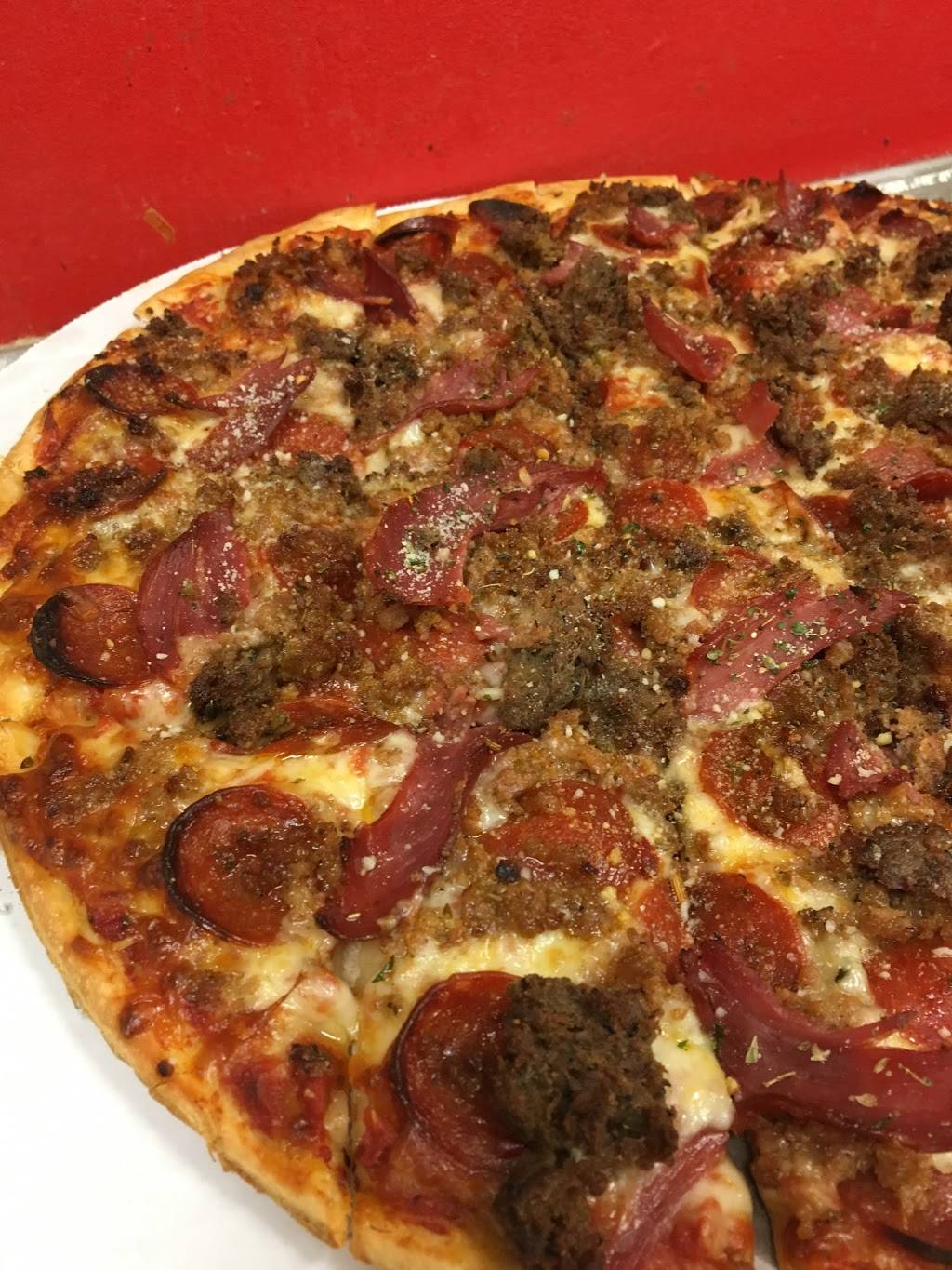 Carluccis Pizzeria | restaurant | 8757 Smoky Row Rd, Powell, OH 43065, USA | 6147641611 OR +1 614-764-1611