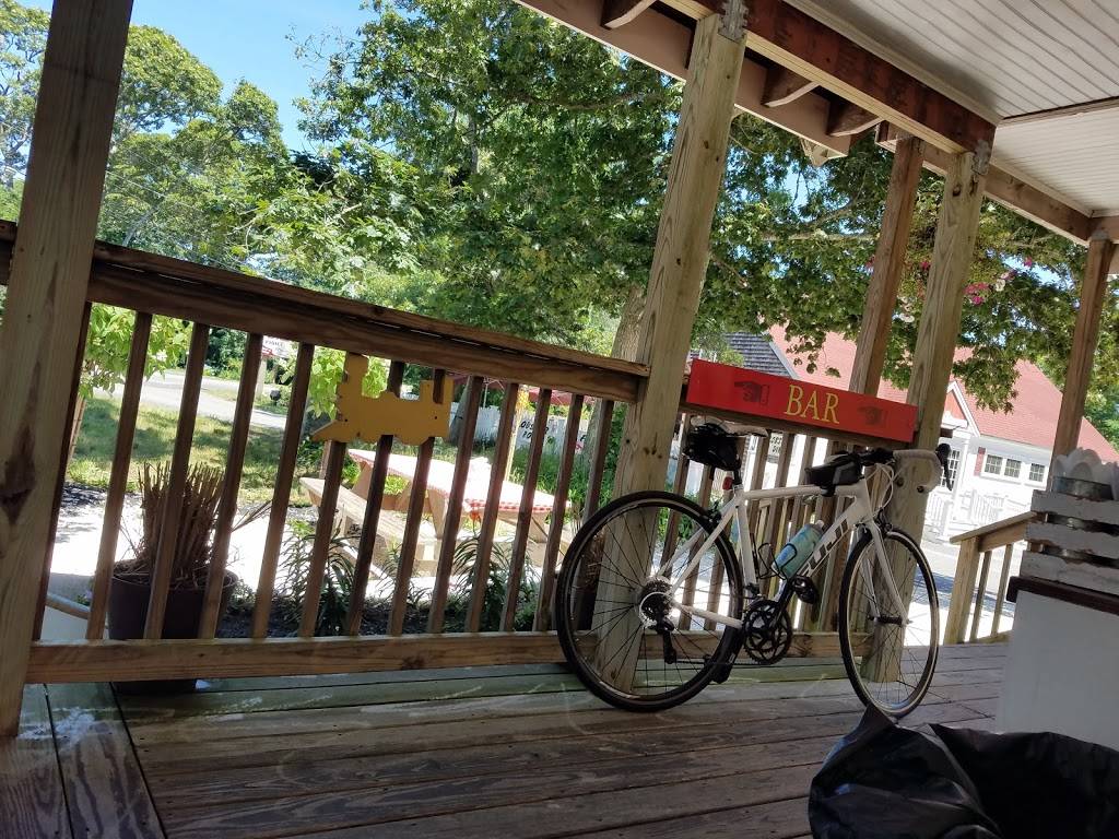 Guapos Tortilla Shack - Brewster | restaurant | 239 Underpass Rd, Brewster, MA 02631, USA | 5088963338 OR +1 508-896-3338