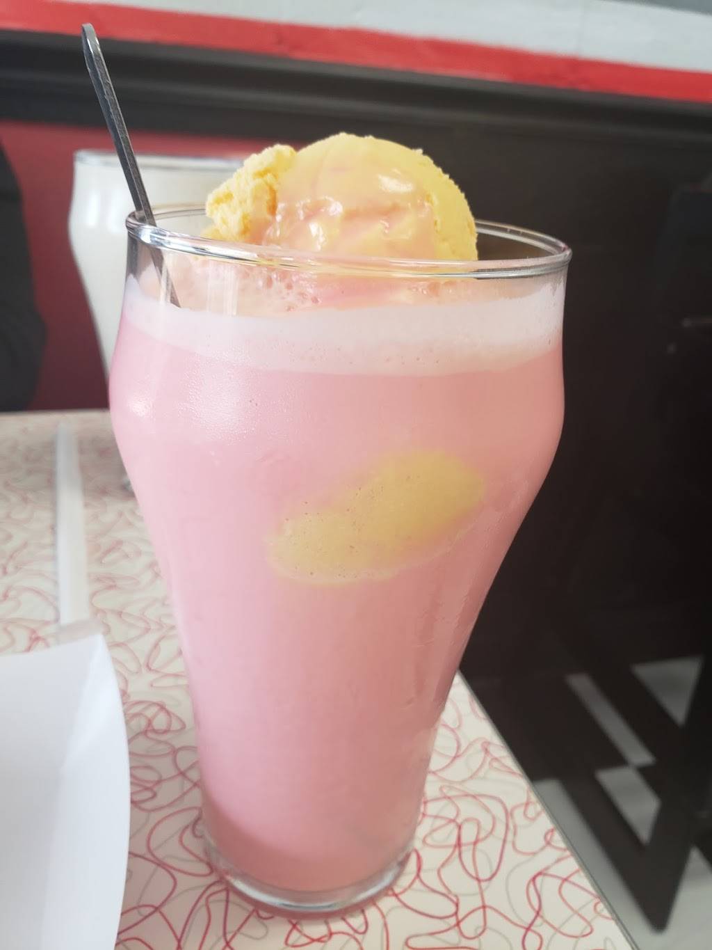 Original Dearmans Soda Shop | restaurant | 7633 Jefferson Hwy, Baton Rouge, LA 70809, USA | 2259241391 OR +1 225-924-1391