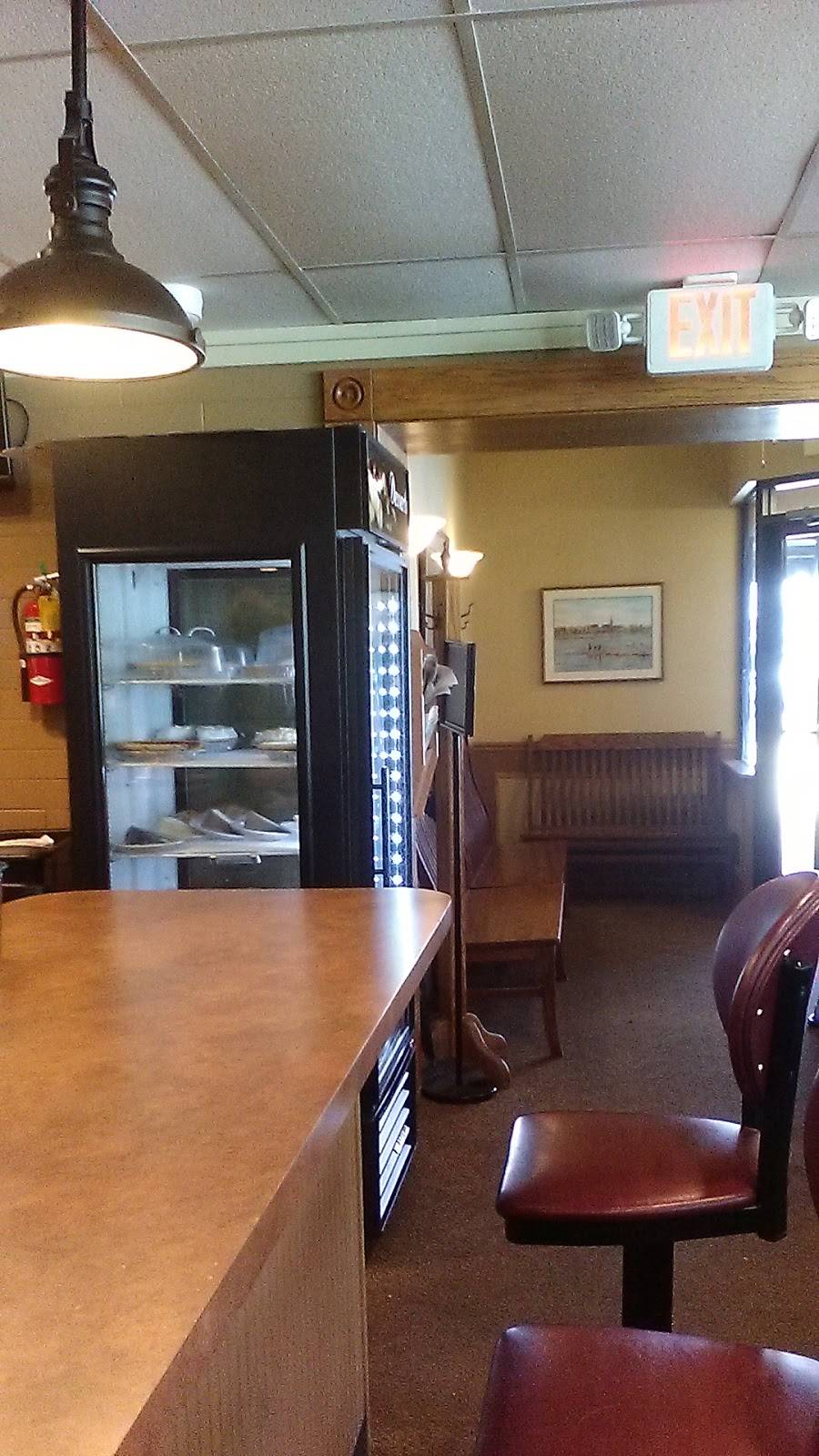 Rothschilds Family Restaurant | restaurant | 1026 E Fifth St, Washington, MO 63090, USA | 6362397112 OR +1 636-239-7112