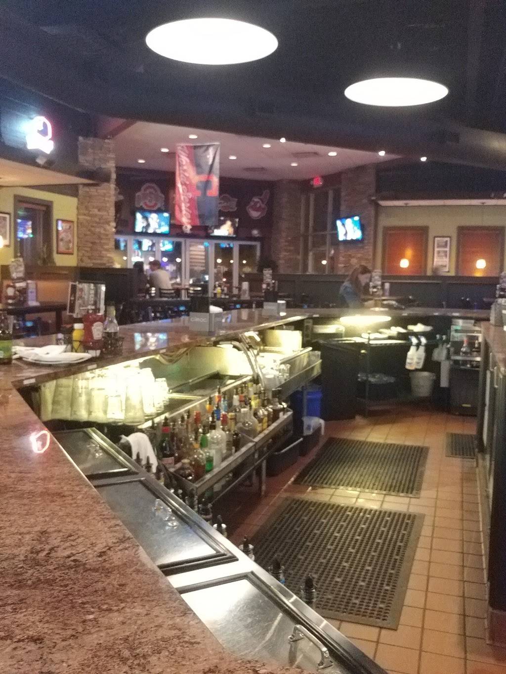 Paninis Bar & Grill | restaurant | 8870 Darrow Rd, Twinsburg, OH 44087, USA | 3309630095 OR +1 330-963-0095