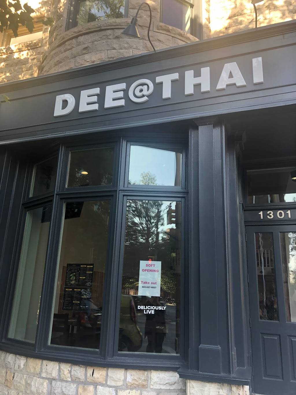 DEE@THAI | restaurant | 1301 N Calvert St, Baltimore, MD 21202, USA | 4436278827 OR +1 443-627-8827