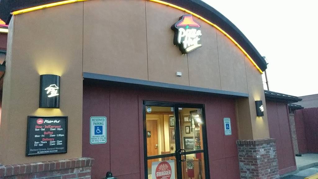 Pizza Hut | meal takeaway | 2512 Lebanon Rd, Nashville, TN 37214, USA | 6158832909 OR +1 615-883-2909