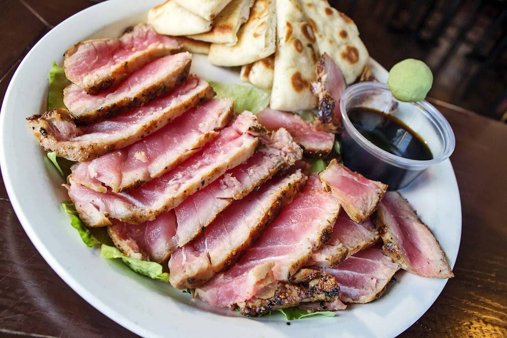 Engine House | restaurant | 309 Cass Ave, Mt Clemens, MI 48043, USA | 5864682442 OR +1 586-468-2442