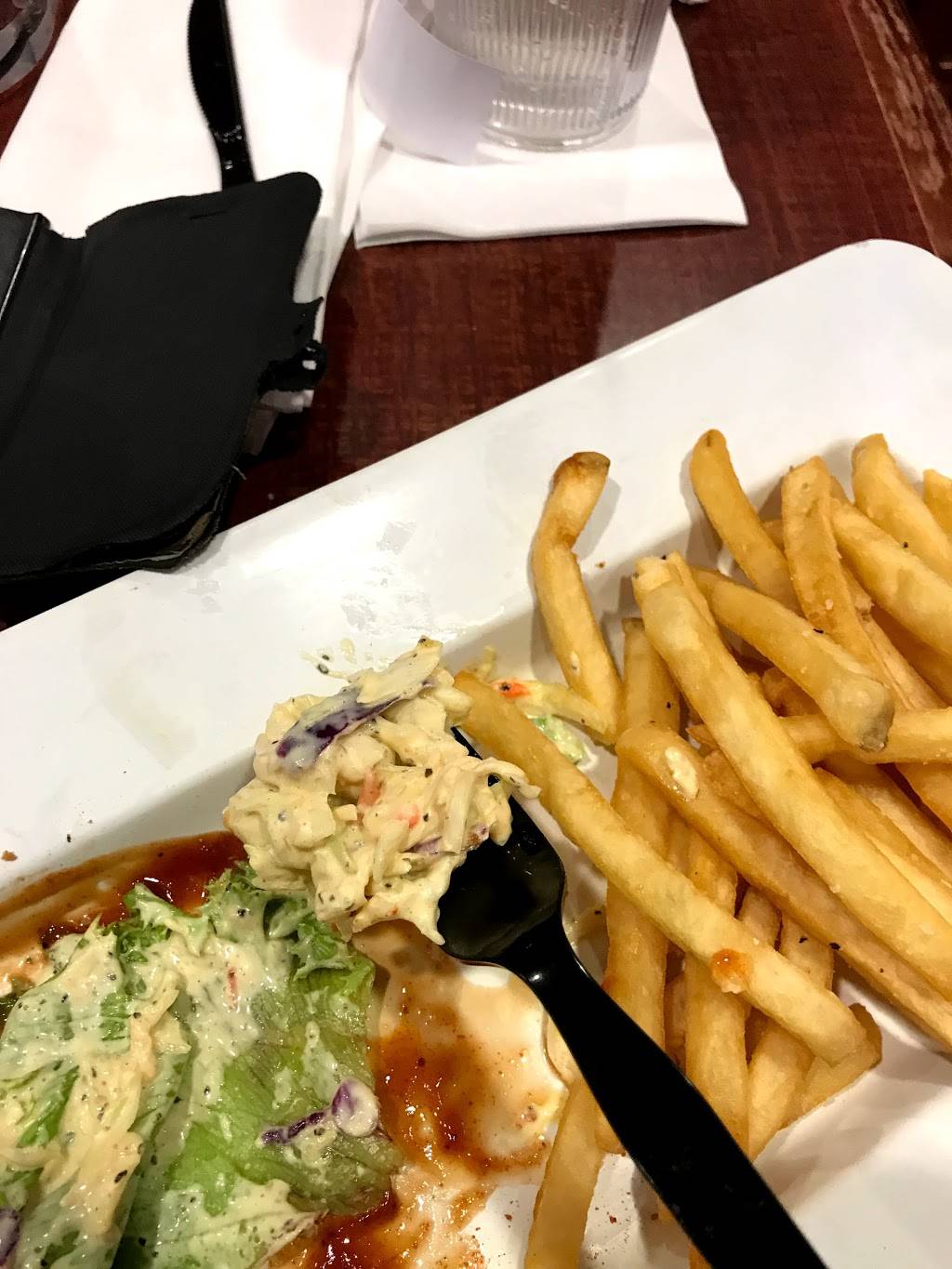 Tennessee Tavern | restaurant | 1 Terminal Dr, Nashville, TN 37214, USA | 6152754400 OR +1 615-275-4400