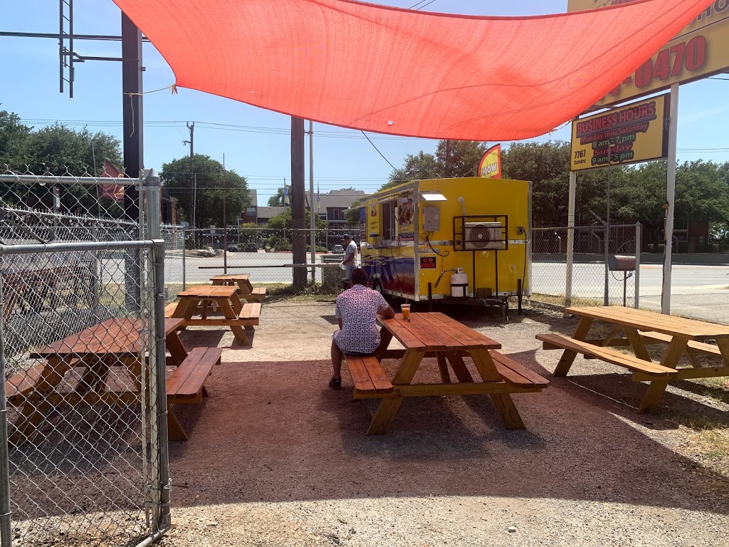 Empanadas y Arepas JOVI | restaurant | 7767 Culebra Rd, San Antonio, TX 78251, USA | 2108015514 OR +1 210-801-5514