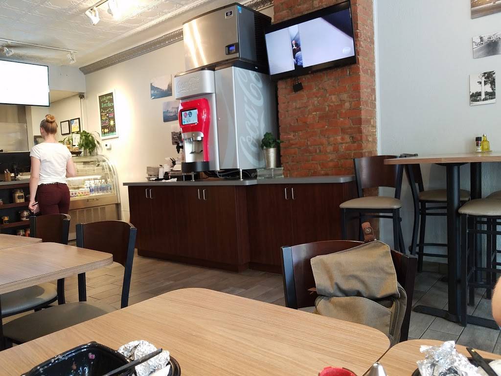 Simply Fresh Mediterranean Grill | restaurant | 838 Penniman Ave, Plymouth, MI 48170, USA | 7343357720 OR +1 734-335-7720