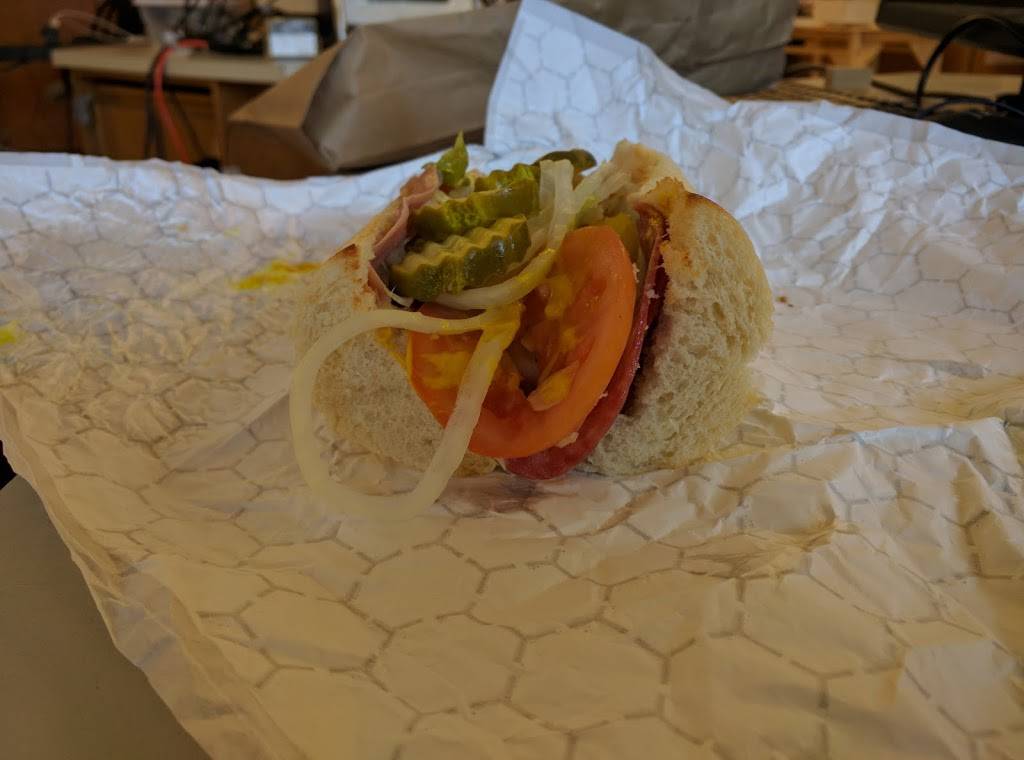 Reds NY Pizza & Bar | restaurant | 703 Main St, Harwich, MA 02645, USA | 5084327298 OR +1 508-432-7298