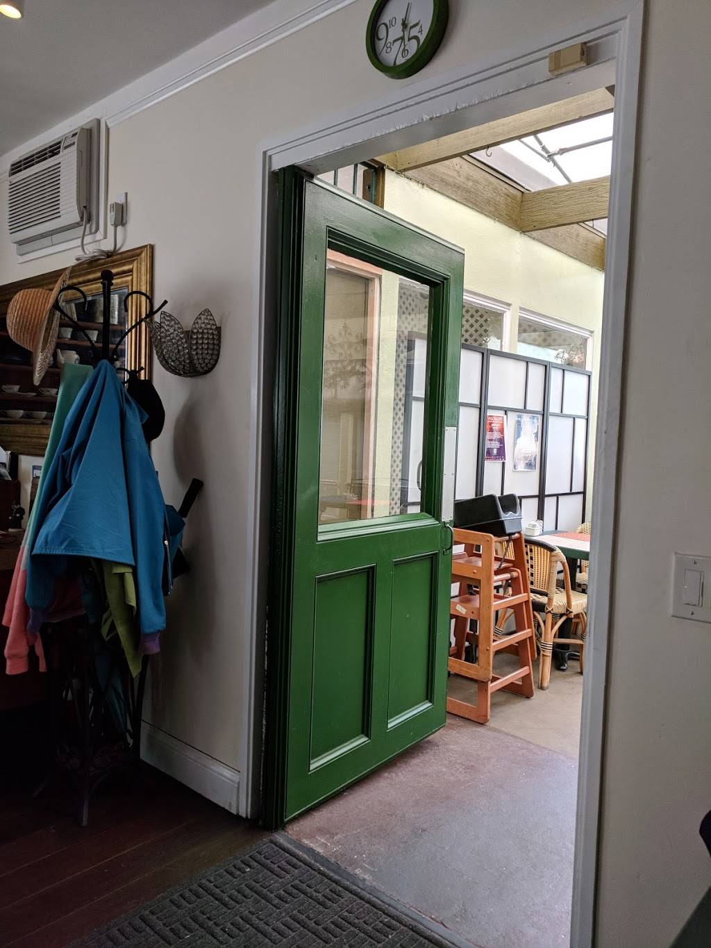 Green Door Cafe | restaurant | 7644 Girard Ave, La Jolla, CA 92037, USA | 8582918886 OR +1 858-291-8886