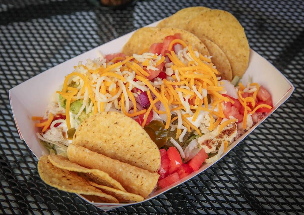 Main Street Footers | restaurant | 425 E Main St, Turlock, CA 95380, USA | 2096678383 OR +1 209-667-8383